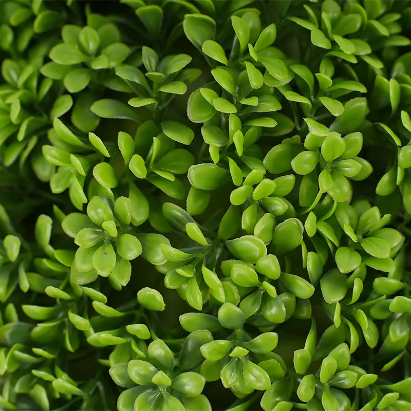 Modern crescent-shaped 3D artificial grass detail