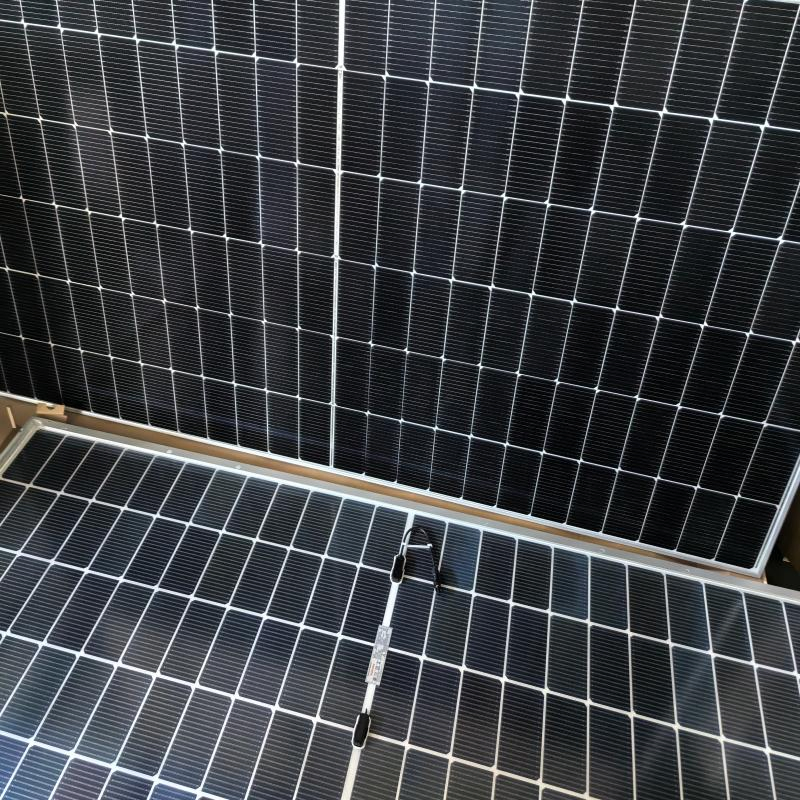 New Listing Mono Solar Panel 570W 575W 580W Solar Panel Flexible PV Panel Lightweight Design