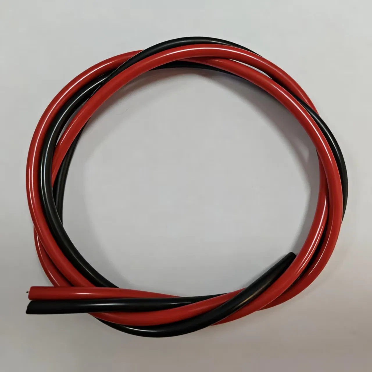 New Energy Cable 6mm² Solar DC PV Cable Weatherproof for Photovoltaic Systems