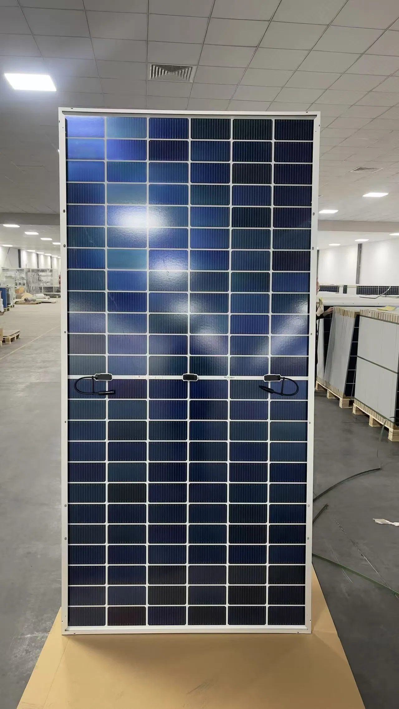 Solar Panel Premium 450W Half Cell Module Photovoltaic PV Module Solares Paneles Bifacial Solar Panel for Home Residential Roof with High Output Stability