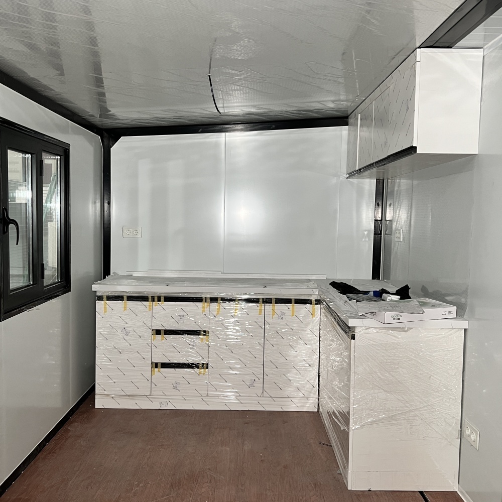 Contemporary Foldable Container House for Living Room Kitchen Bedroom Villa Apartment Office Building Hospital Easy Transport