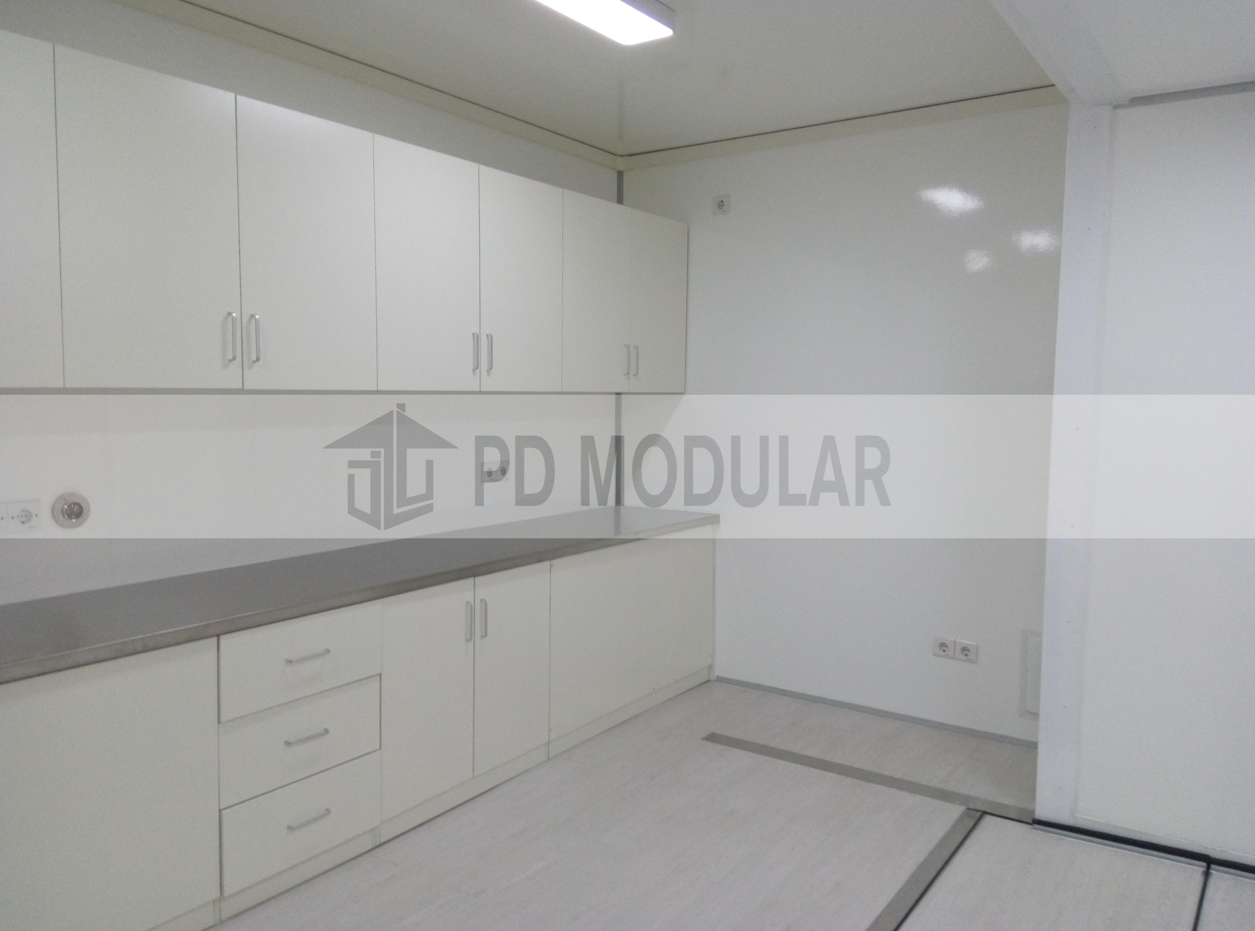 Modular Mobile Clinic Image 7