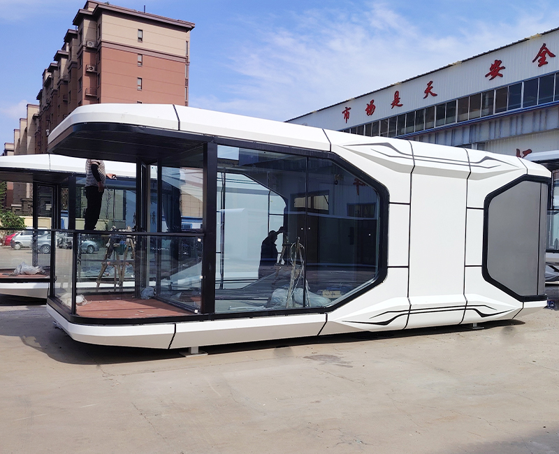 Prefabricated Steel-framed Two-bedroom Capsule-style Houses Suitable for Villas and Resorts