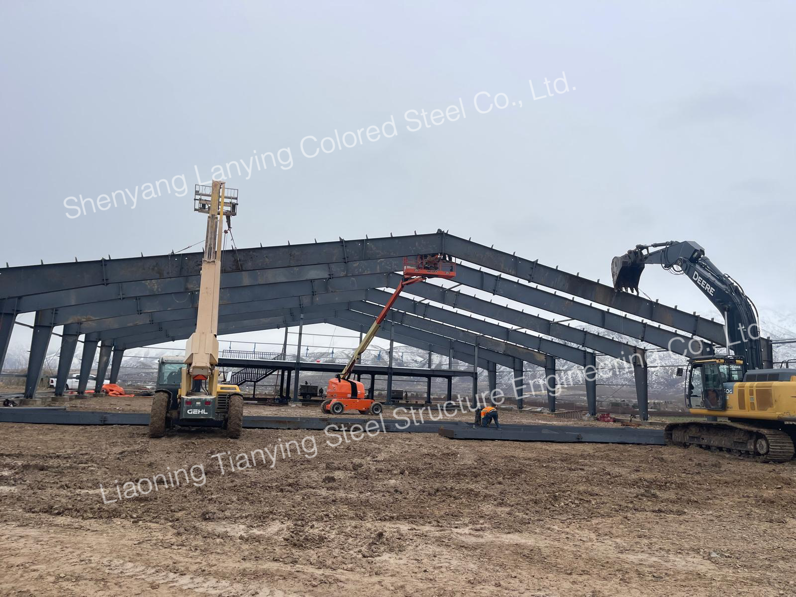 Prefabricated Steel Structure Logistics Warehouse Workshop Industrial Building Commercial Building Steel Structure Warehouse