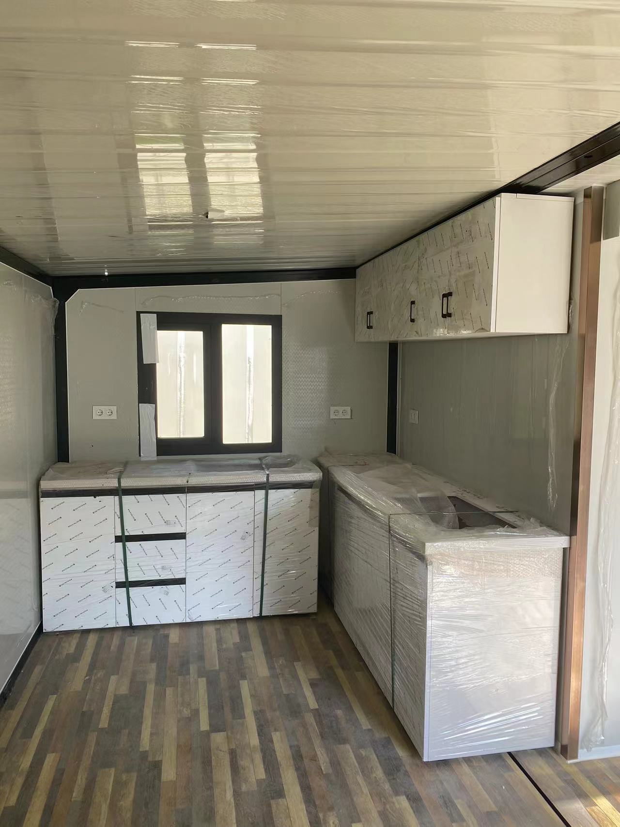 REMOTE 2 3 4 Bedrooms Apartment Hotel Sleeping Living Rooms Expandable Container Home Collapsible 20ft 30ft 40ft Modular