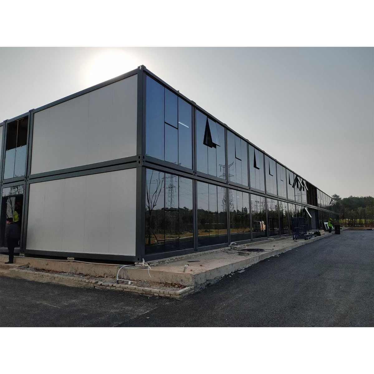 Hot Sale Customized Container Homes Tiny Flat Pack Modular Steel Houses For Hospitals And Popular