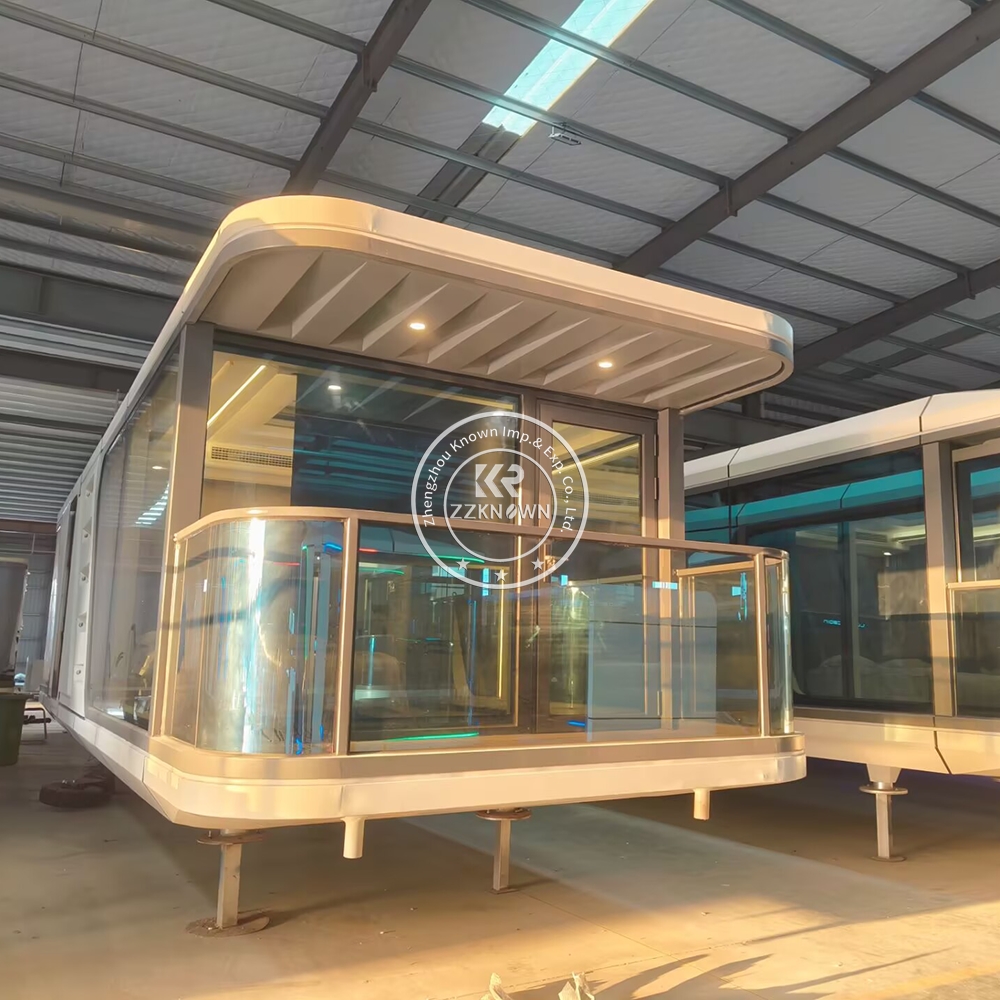 Luxury Prefabricated Modular Waterproof Modern Eco-Friendly Cabin Pod Container House Commercial Sustainable Space Capsule 2
