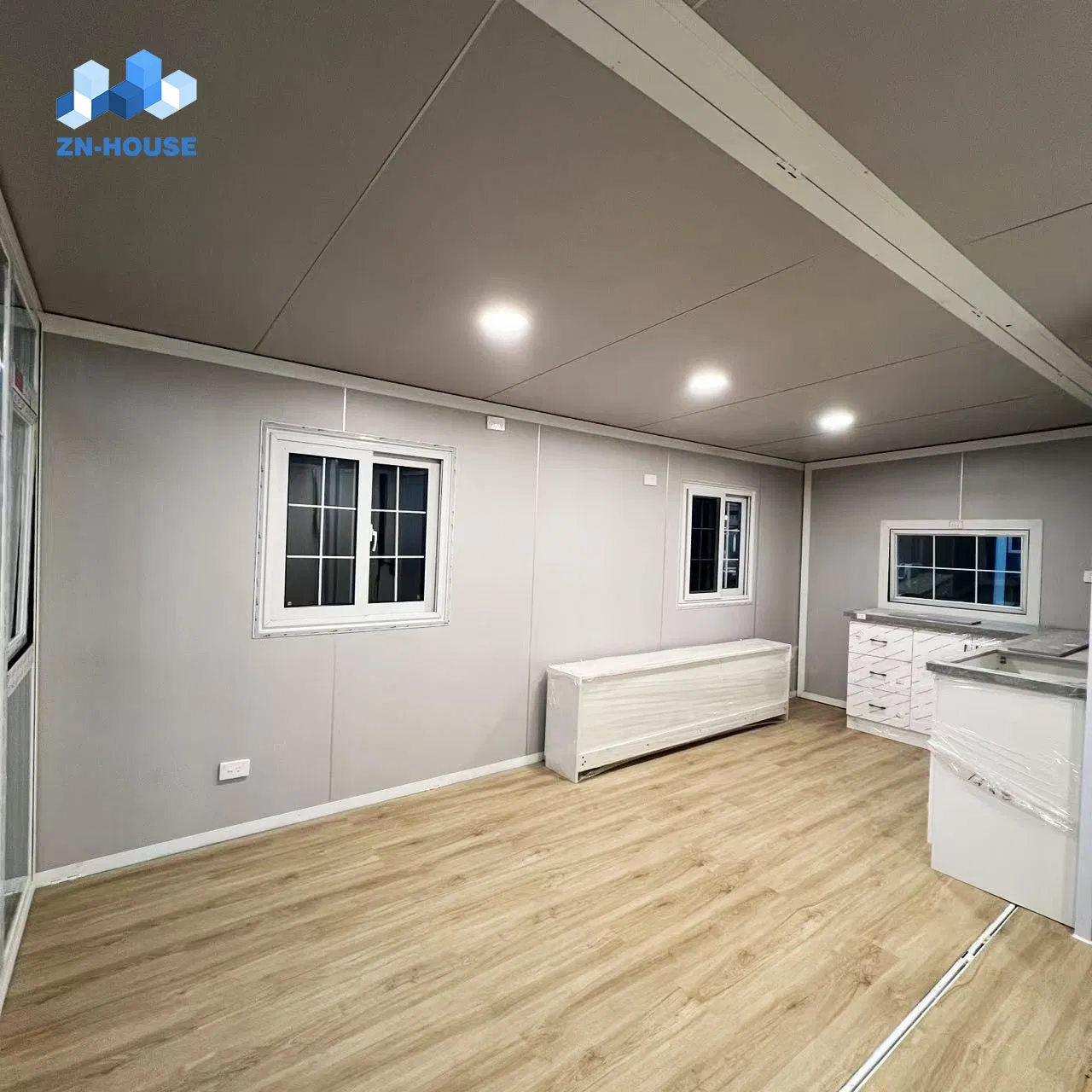 China 40 Feet Included 2 Bedrooms Shipping Container House with Fully Equipped Kitchen Australian Standard in Australia