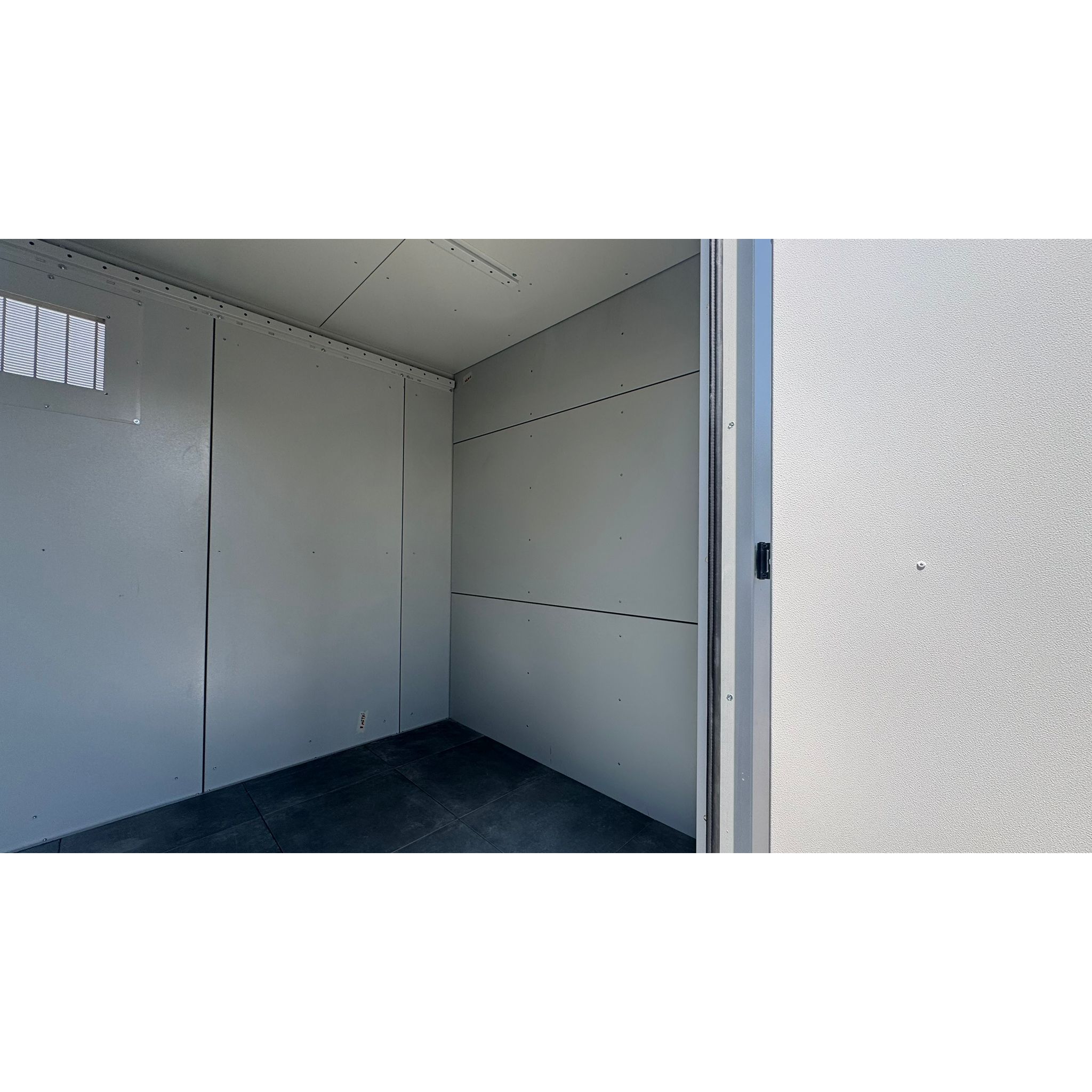Prefabricated Cabin Shelter For MV LV Electrical Systems IP55 High Resistance