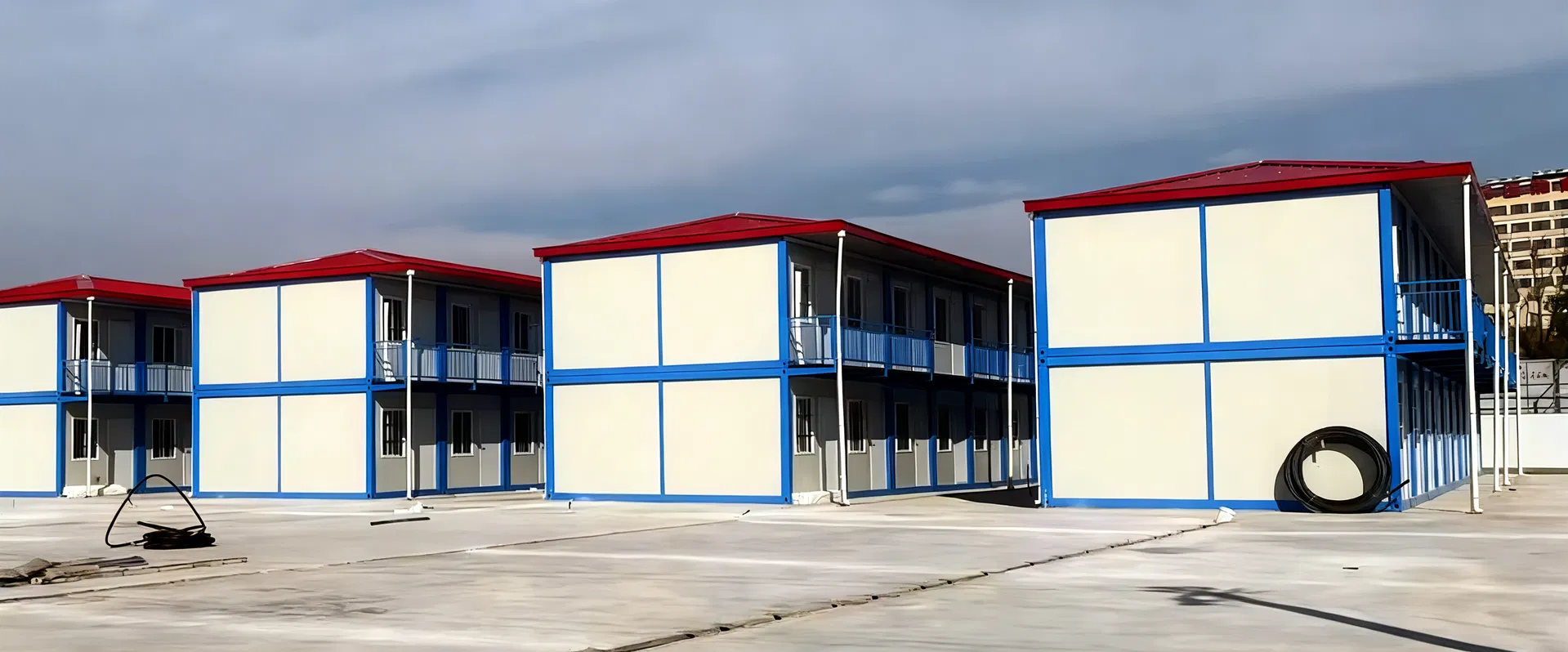 Quickly Setup & Easy to Movable Container House Portable Home for Adventure-Ready Dwelling