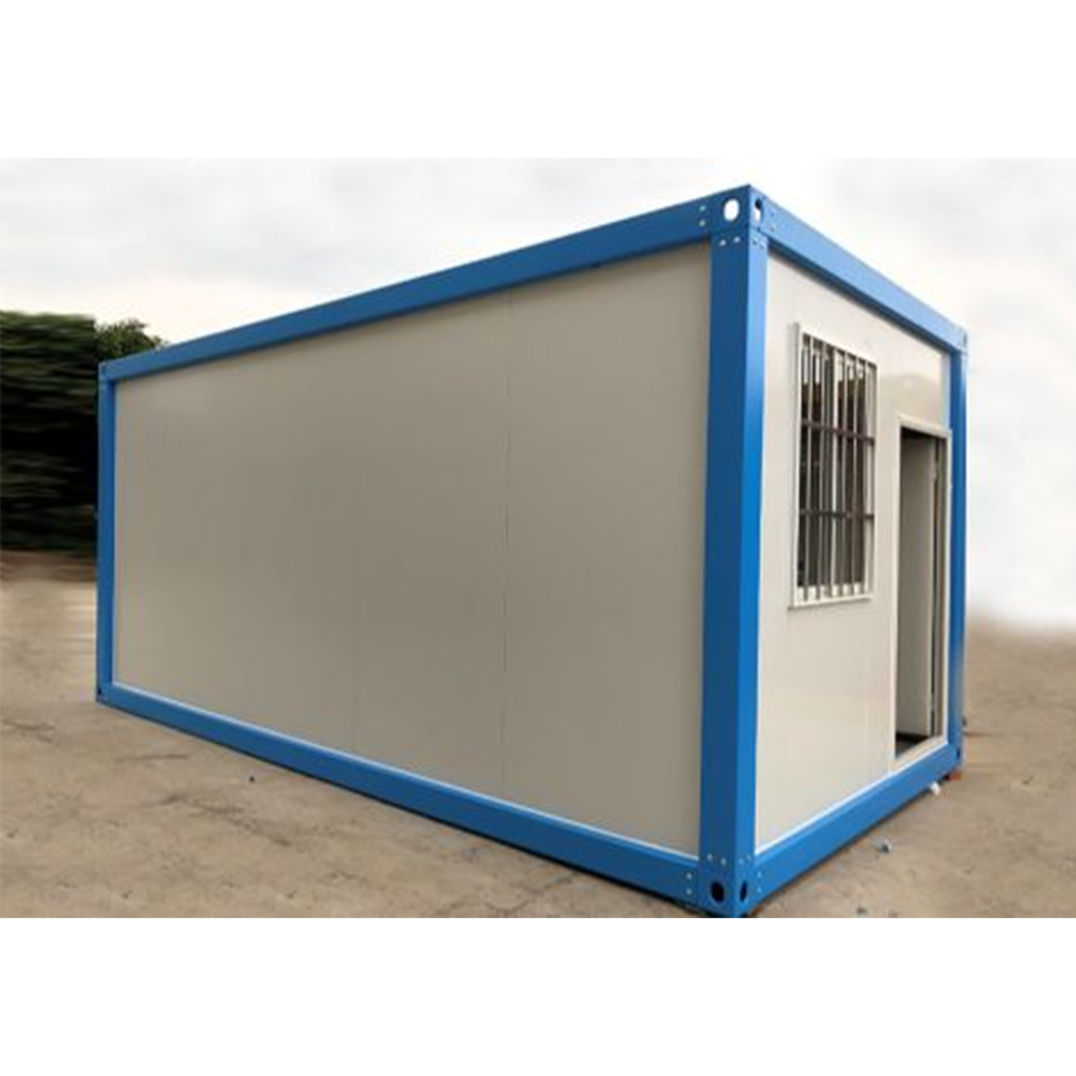 Factory Customized Quick-assembly Flat Roof Sandwich Panel Steel Detachable Container Houses for Office Building