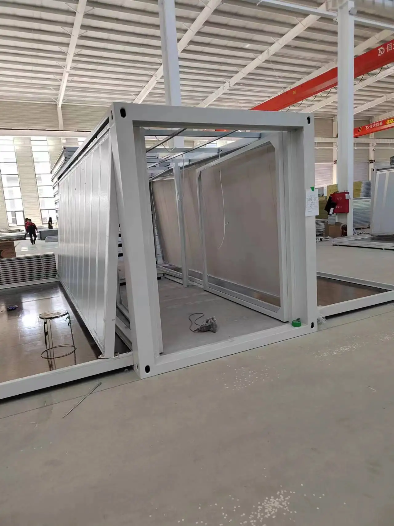 Container house assembly process 3