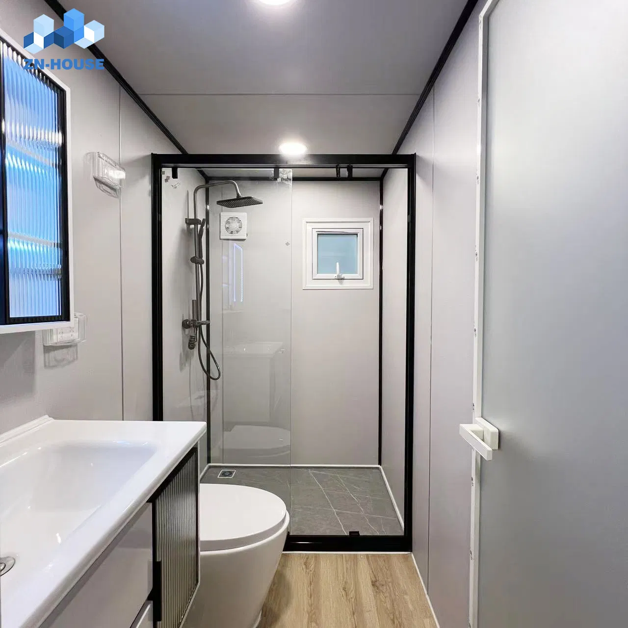 China 40 Feet Included 2 Bedrooms Shipping Container House with Fully Equipped Kitchen Australian Standard in Australia