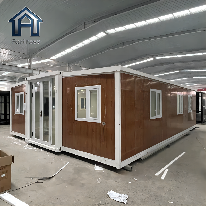 Ready Made 3 Bedroom Prefabricated House Prefab Modular Homes Expandable Container House Tiny Houses for office villa hotel