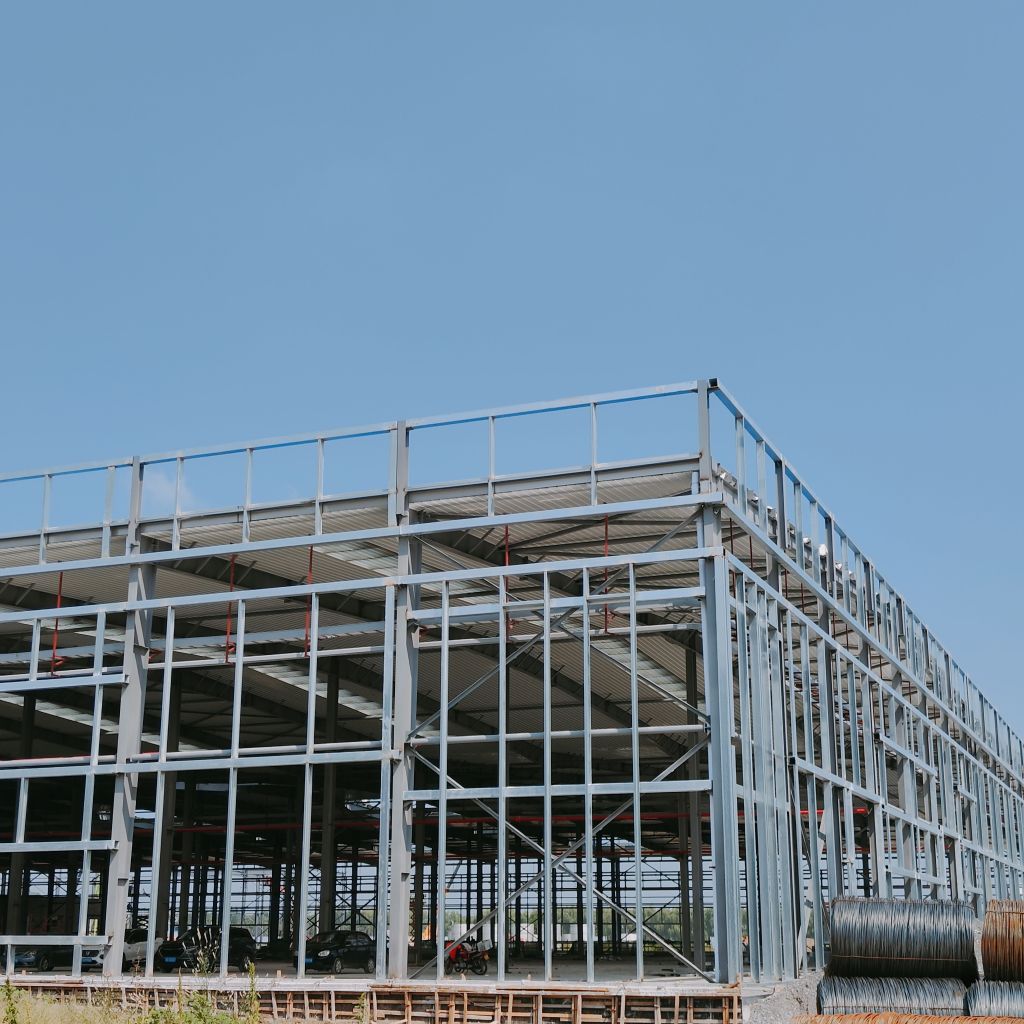 Low Cost Easy Assembling Prefabricated Structural Steel Warehouse and Metal Frame Building