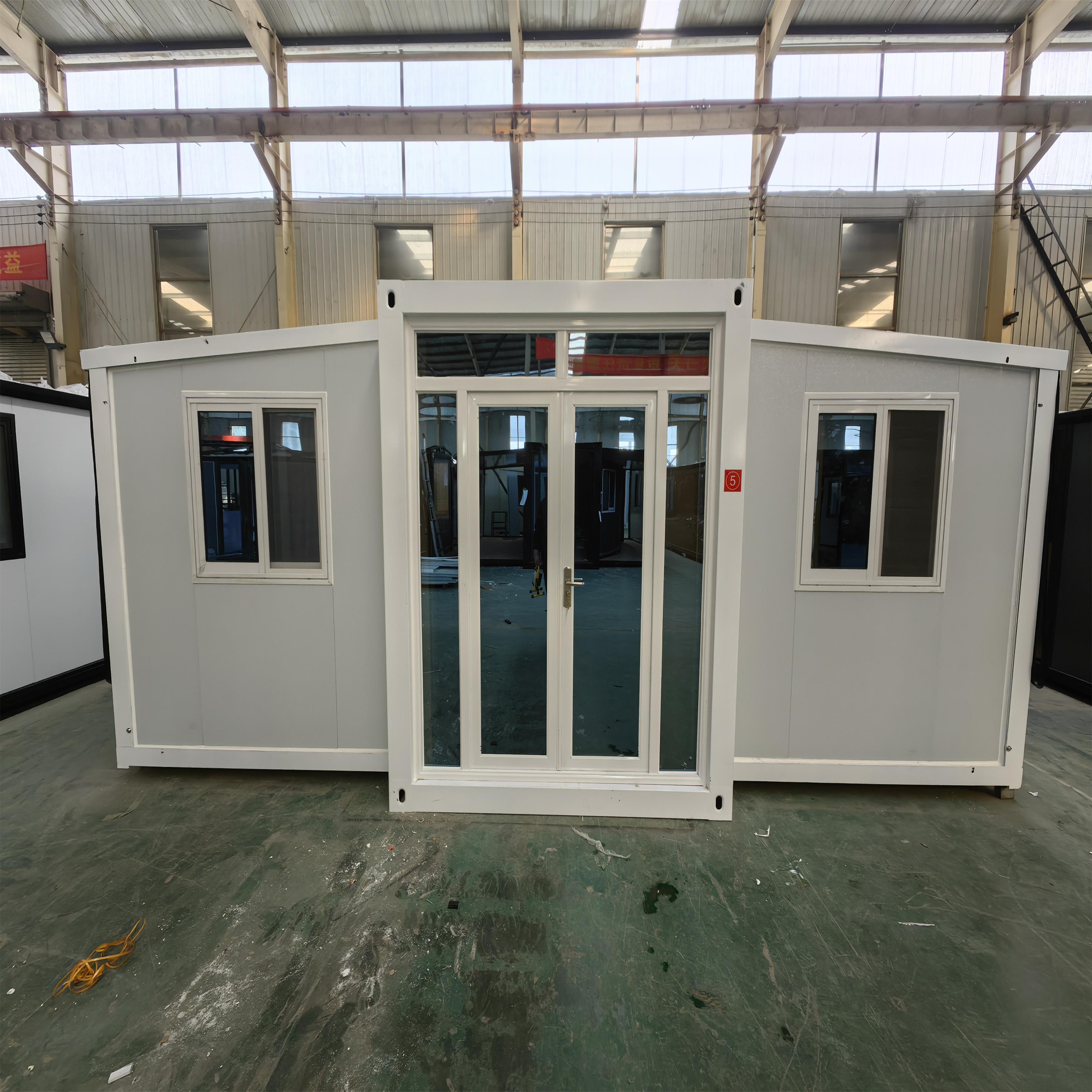 Portable Folding Expandable Light Steel Modular Living Tiny Mobile Home Prefab Detachable Container House High Quality Apartment