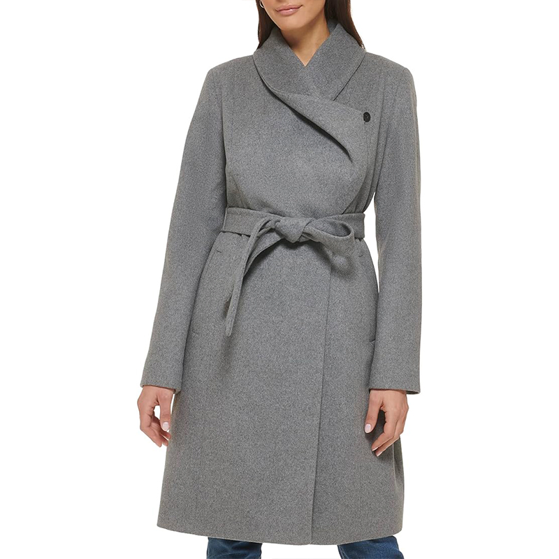 Fashion in Style Tailored by Designer Women's Outer Wear