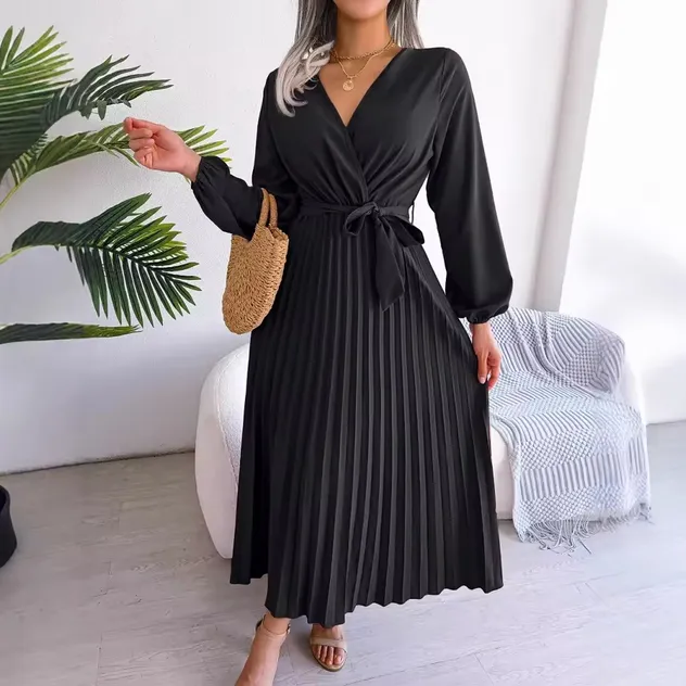 Wholesale New Fashion Women Long Sleeve Pleated Dress Solid Color