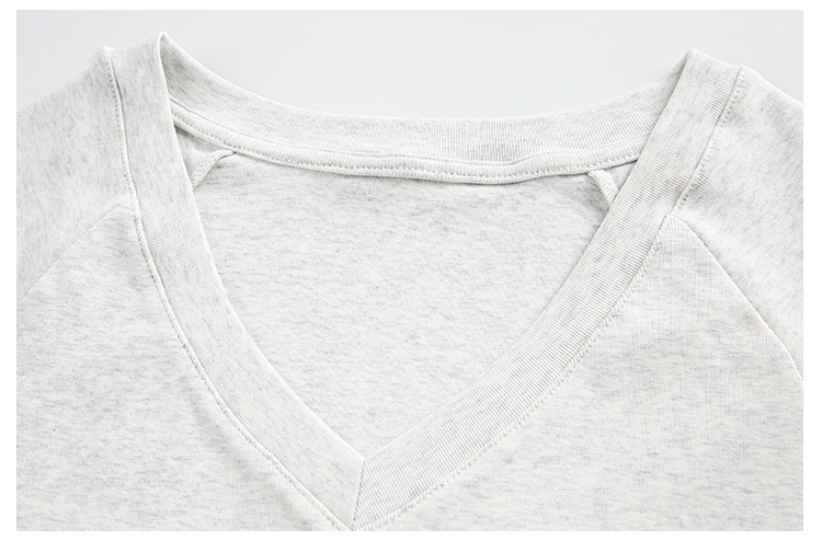 Hot Sale Women's Slim Fit Casual V-Neck Red T-Shirt Jersey Rib Anti-Wrinkle Quick Dry Custom Full Range Colors Stylish