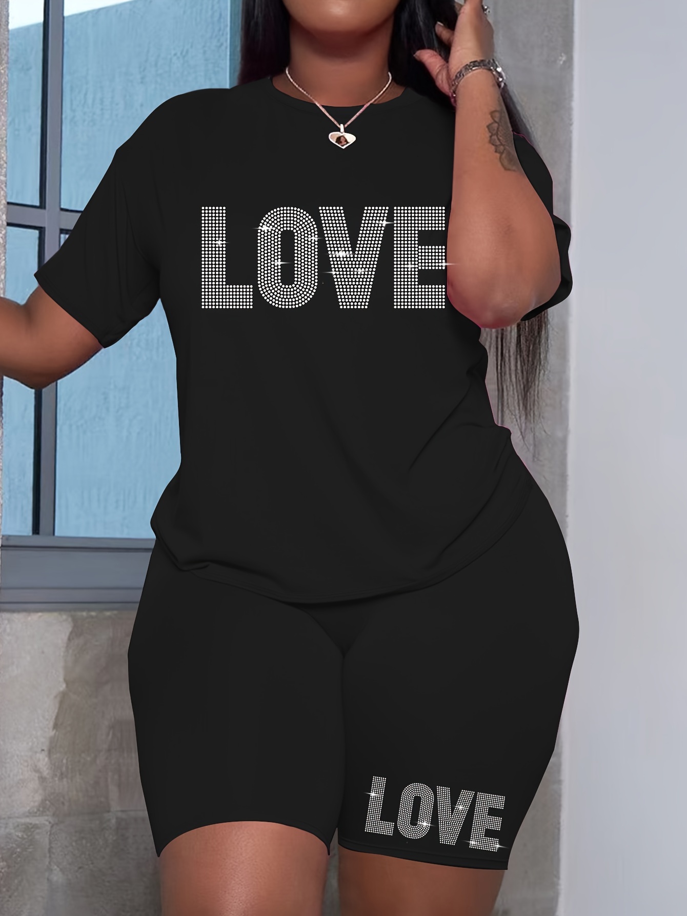 Women's Casual Two Piece Summer Outfits Breathable Logo O-Neck Short Sleeves Spandex Polyester Love Letter Printed T-shirt Pants