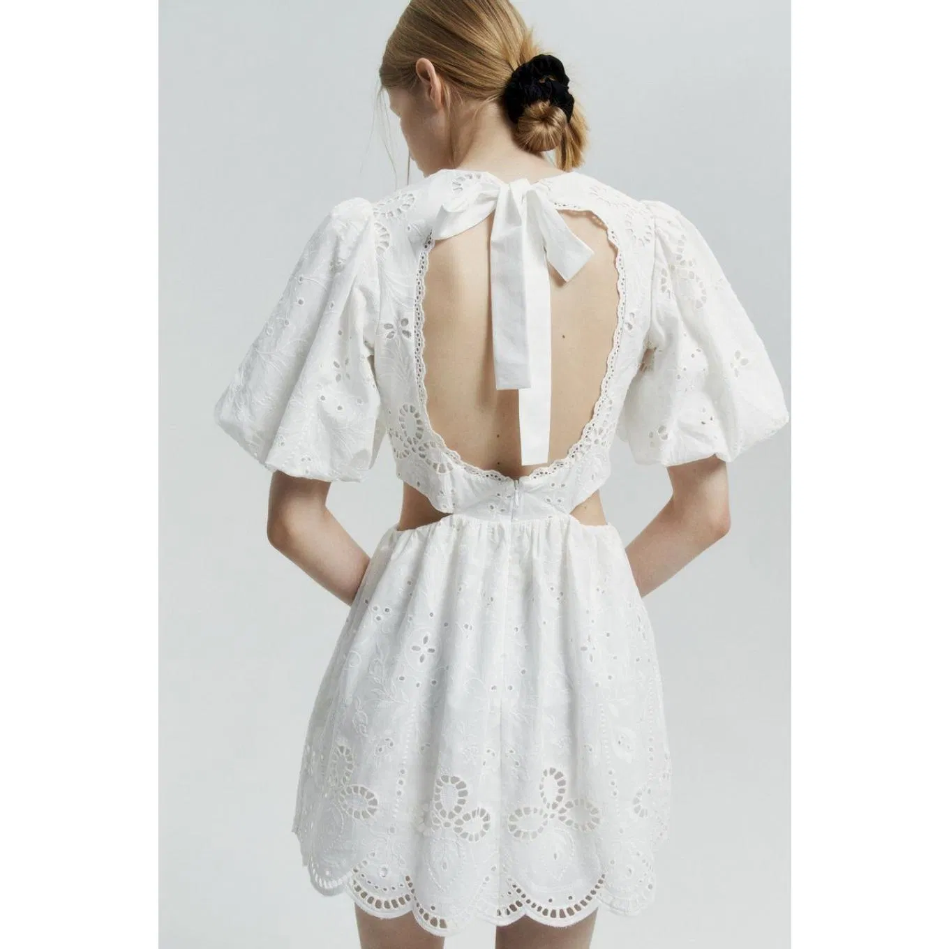 Embroidery Fabric Fashion Women Summer MIDI Dress Waist Cut-in Backless Dress