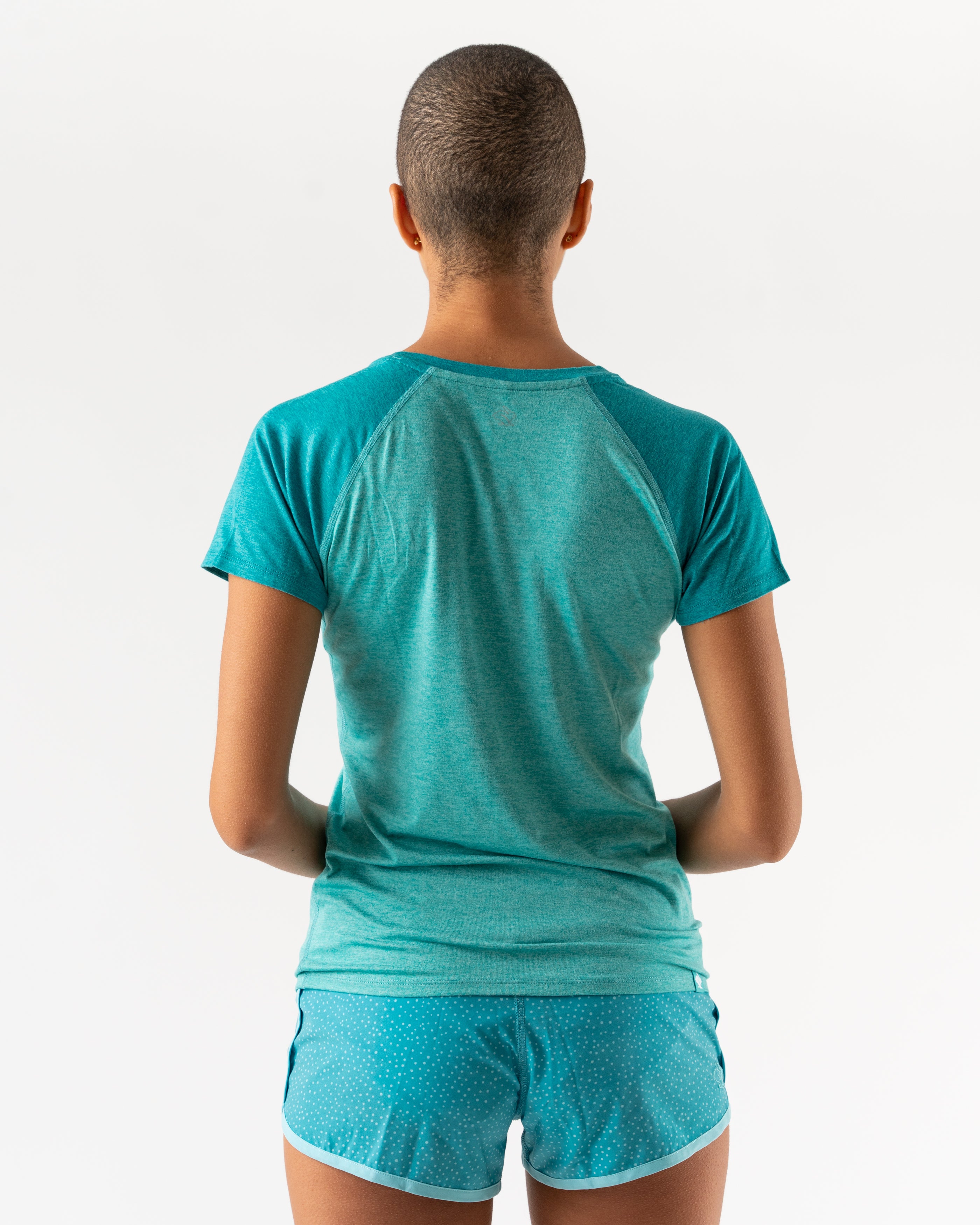 Wholesale Recycled Sustainable Eco Friendly Fitness Yoga Wear Gym Activewear Top Seamless Sportswear Women Sport Shirts