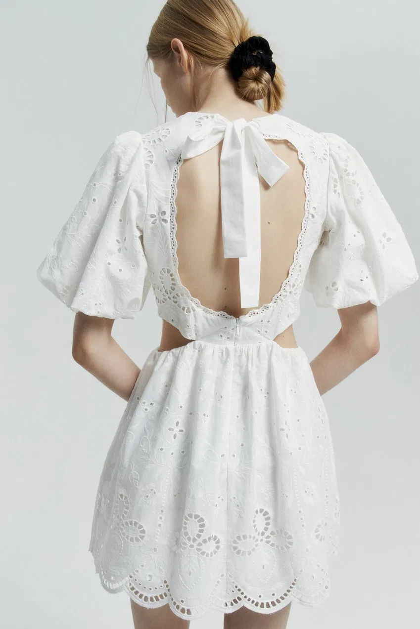 Embroidery Fabric Fashion Women Summer MIDI Dress Waist Cut-in Backless Dress