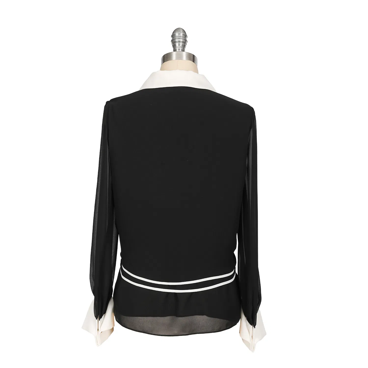 Black Jacket with an Outward Turned Collar and Fashionable Design for Women's Outerwear