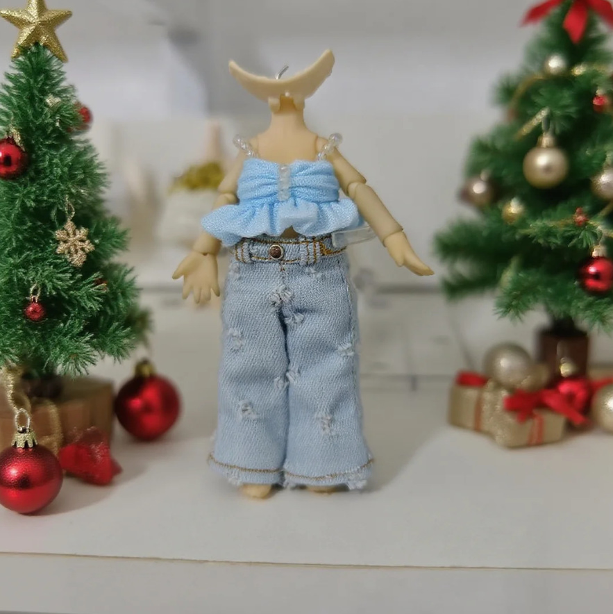 Custom Doll Clothes Collection - Trendy and Washable Fashion for Dolls
