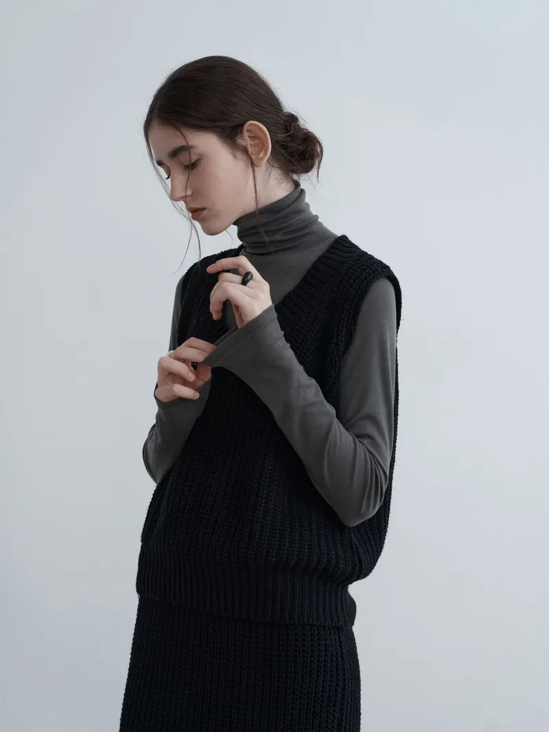 V-Neck Loose Wool Sweater Women's Vest Knitted Sweater