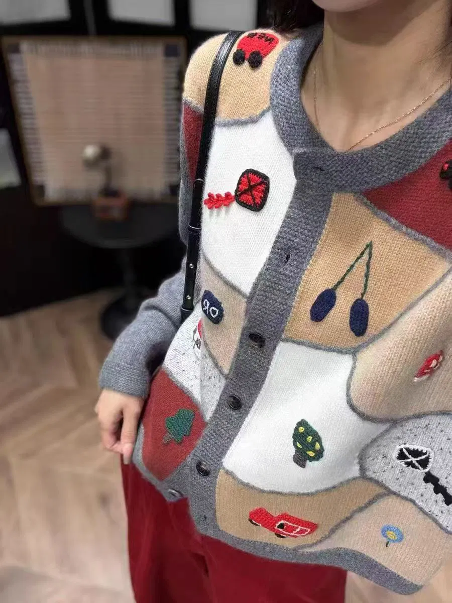 China Wholesale Fashion Cardigan Sweater Knitwear Sweater for Women