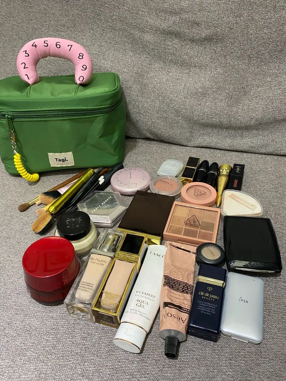 Manufacturer Cosmetic Bag Collection Nylon Waterproof Portable Bag Large Capacity Fashion Cute