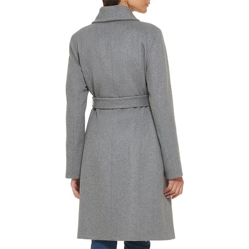 Fashion in Style Tailored by Designer Women's Outer Wear