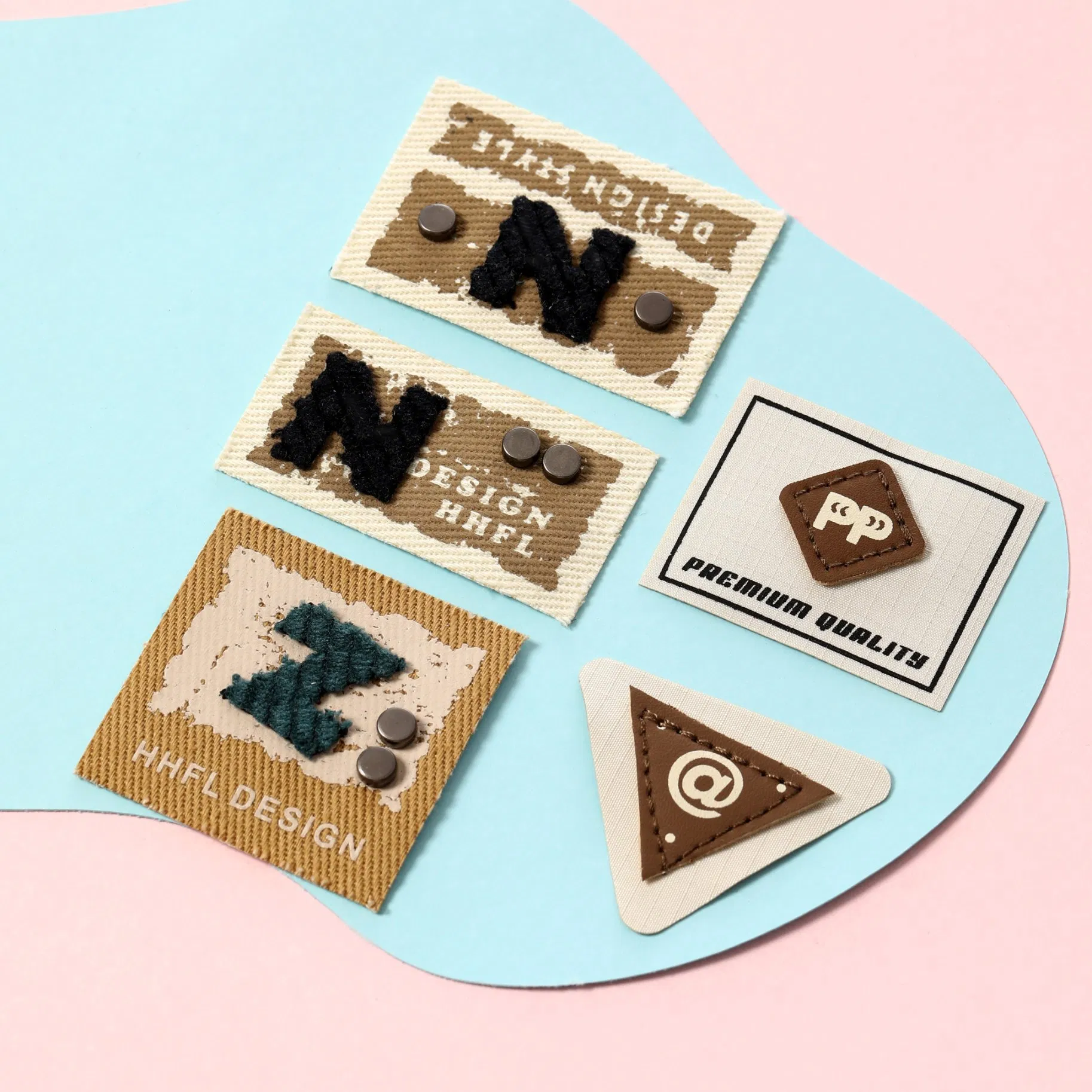 Personalized Logo Woven Label Roll Shape Custom Size Color for Apparel Jeans Bag Hat Clothing Decoration Accessories