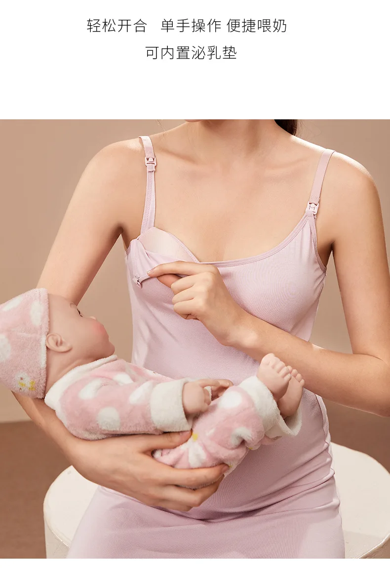 Nursing dress detail