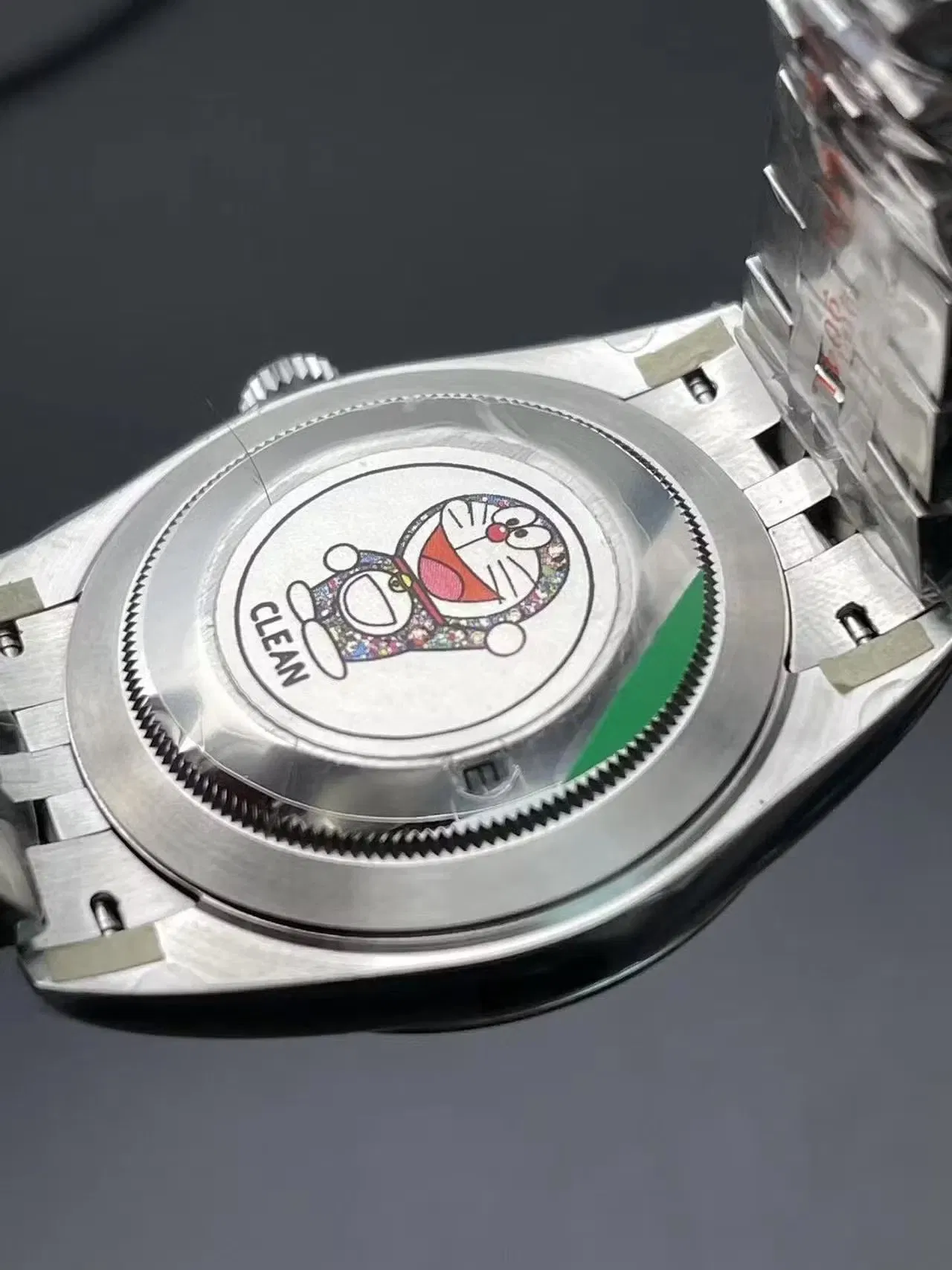 Masterfully Engineered Gift Wholesale Designer Automatic High Quality 1: 1 Swiss Movement Coveted Silvery Wrist Watch