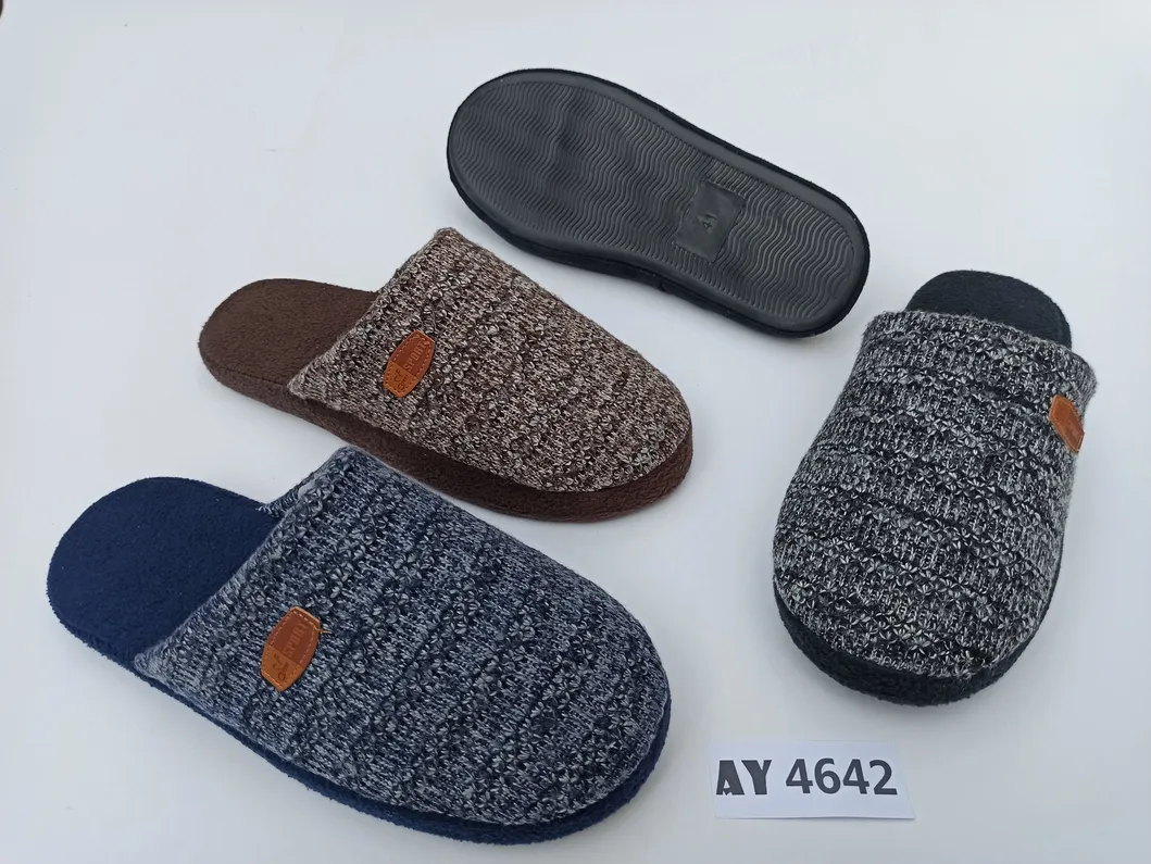 2021 Newest Winter Collection Men Fashion Design House Slippers Detail View