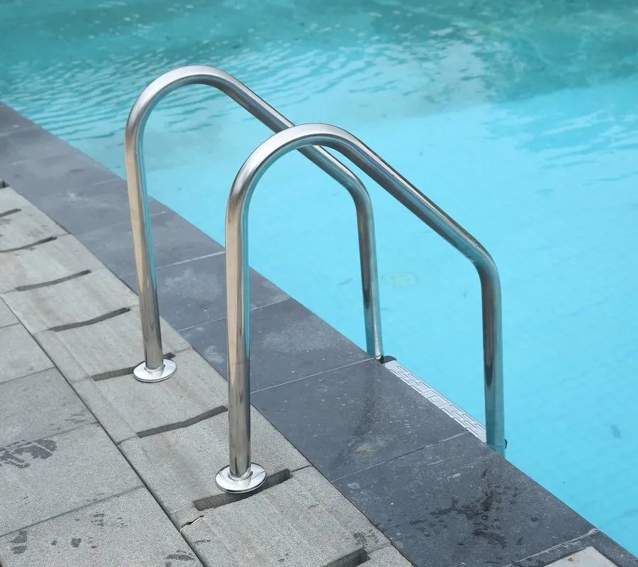 Wear Resistant Stainless-Steel Custom Steel Pool Ladder for Resorts
