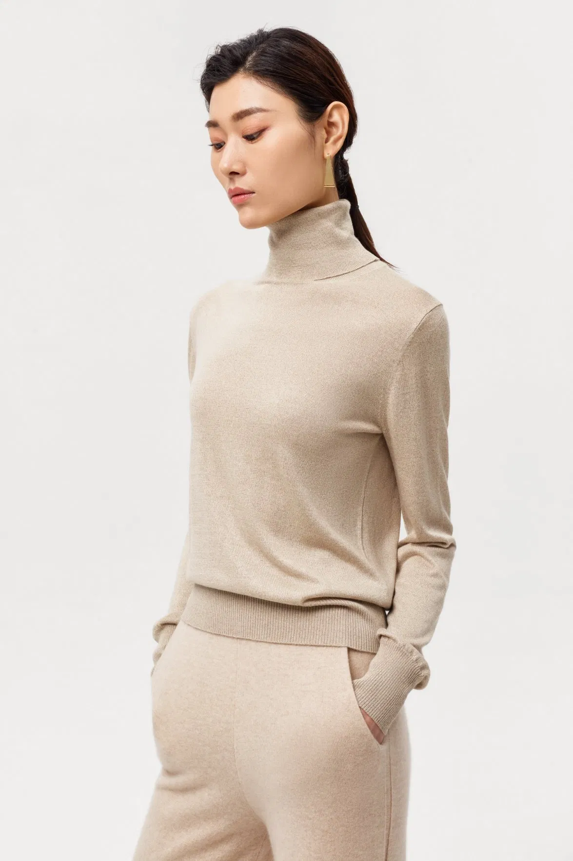 Knitted Turtleneck Sweater for Women