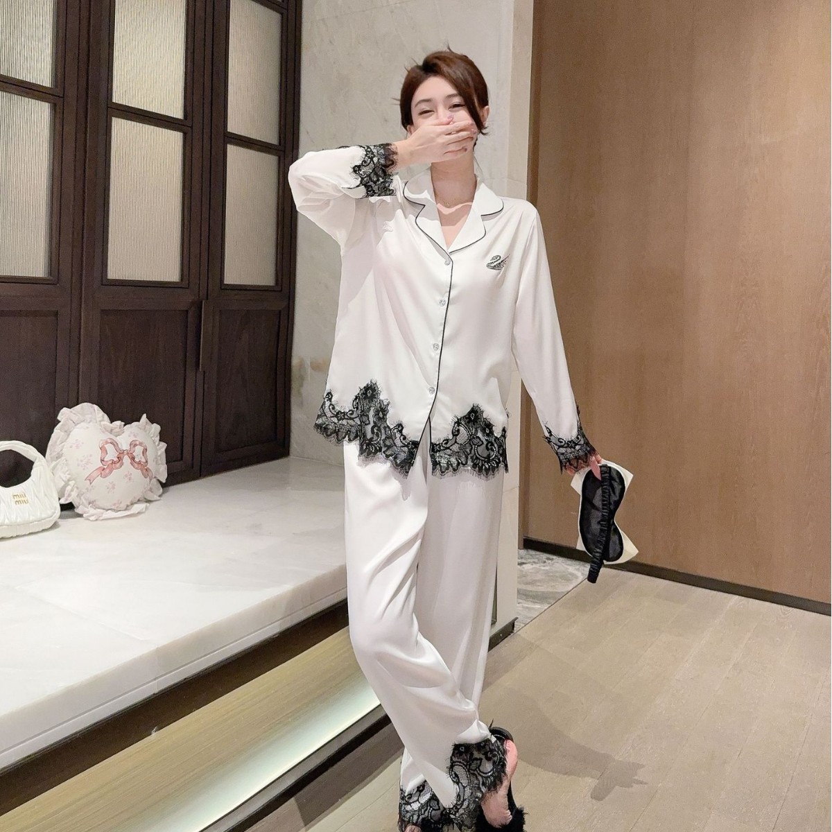 Women's Ice Silk Pajama Set - Lace Trim Patchwork Two-Piece, Luxury Elegant Soft Home Loungewear