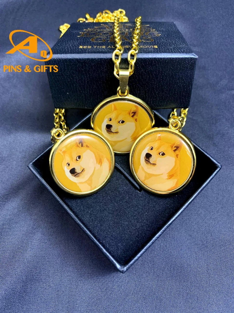 Hot Sales Fashion Gift Bitcoin Souvenir Physical Bit Coin Dogecoin Collection Funny Gold Silvery Plated Commemorative Doge Coins