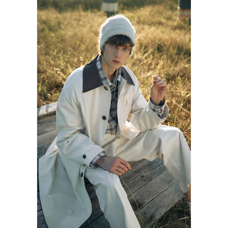 Classic Men's MID Length Trench: Stylish Business Attire