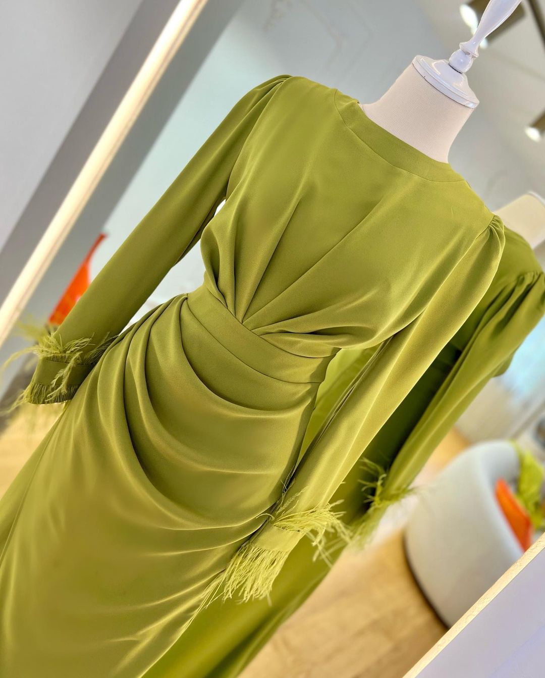 Spring Dubai Modest Wear Women Solid Color Fashionable Long Muslim Maxi Dress