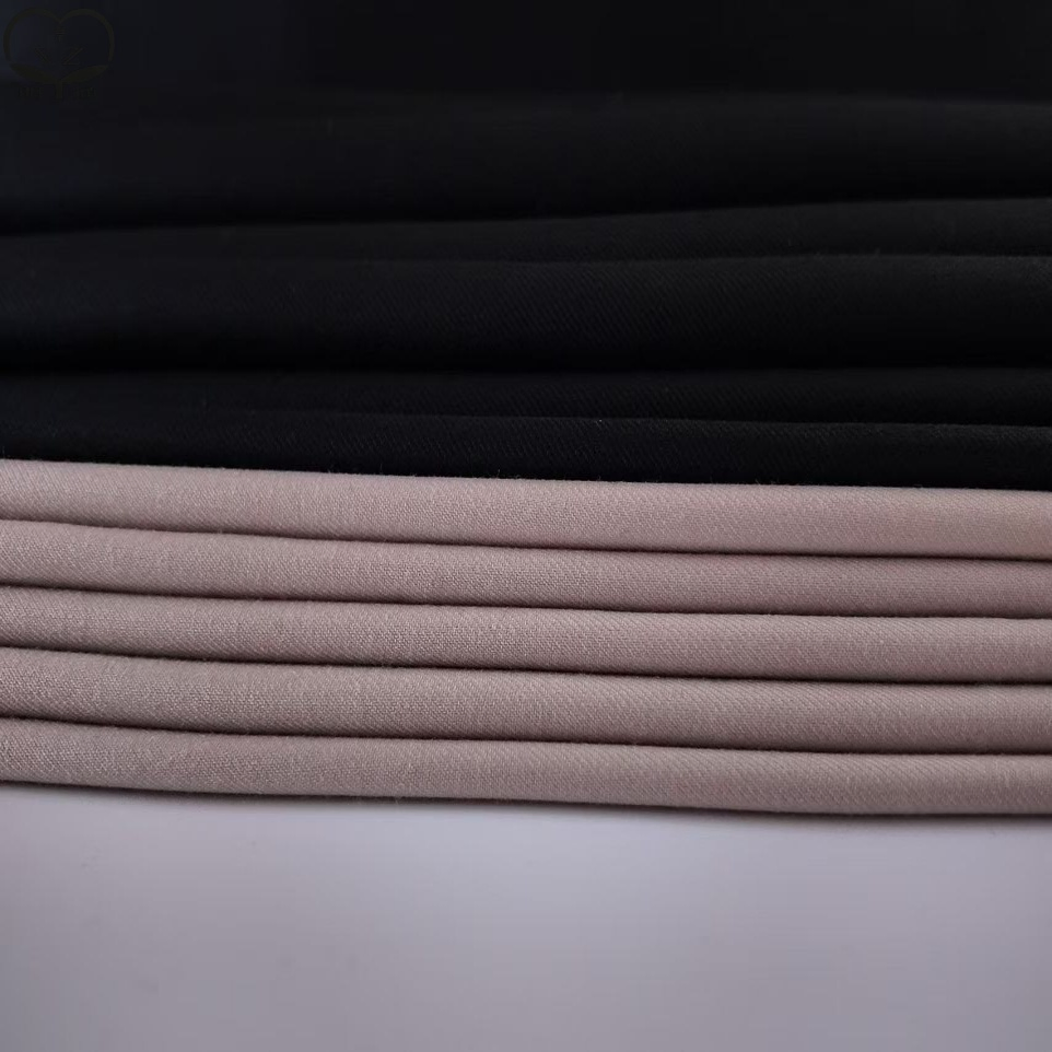Premium Breathable Weft Stretch Fabric for Stylish Business Attire