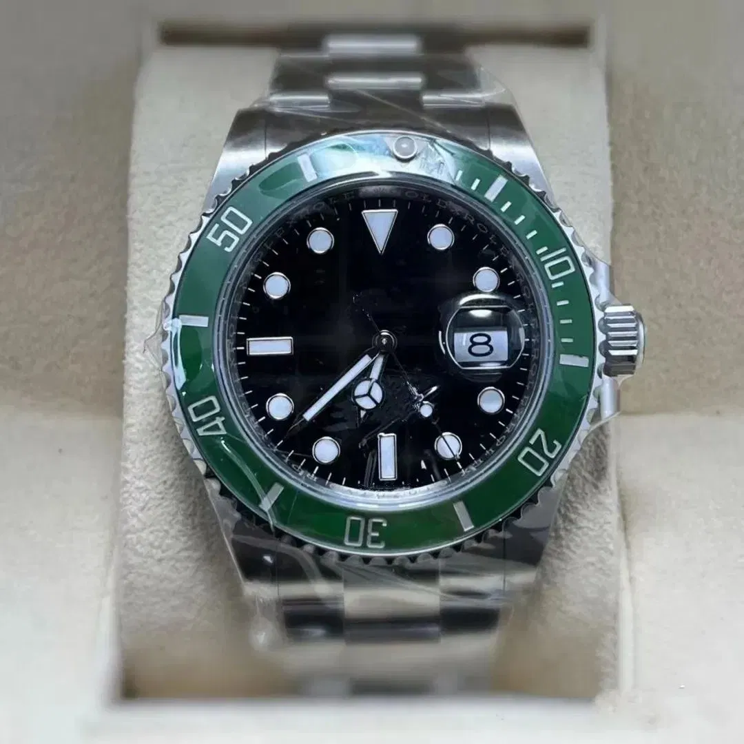 Luxury Daydate Watch Showcase Close-up