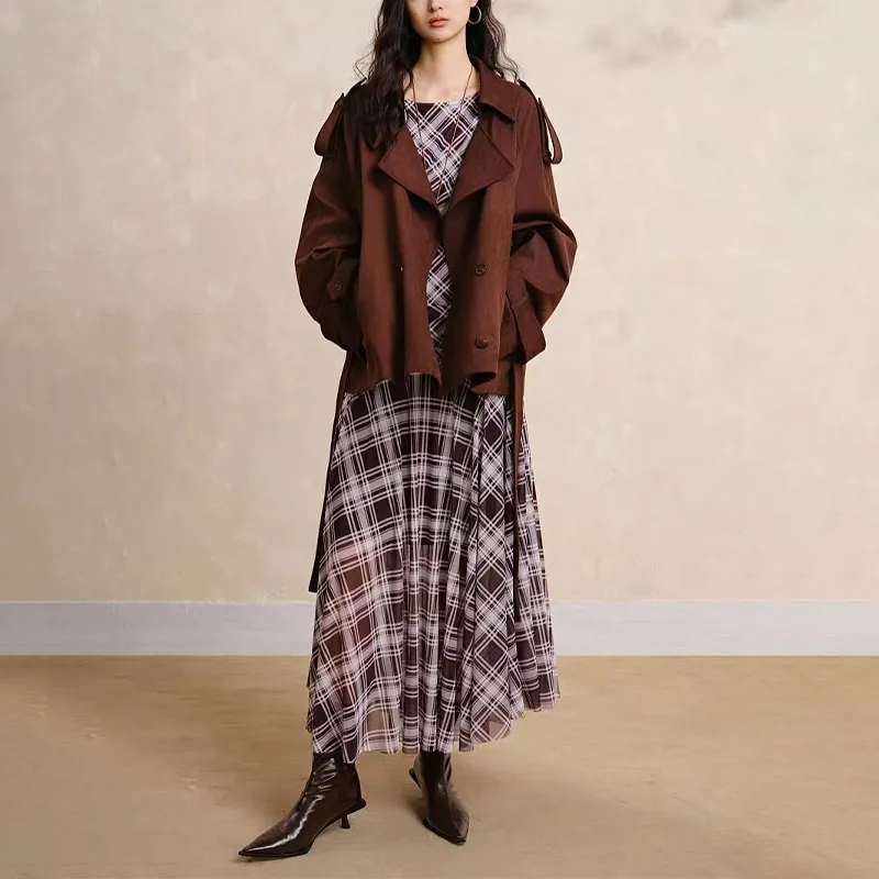 Elegant Vintage Checkered Long Dress for Fall Fashion