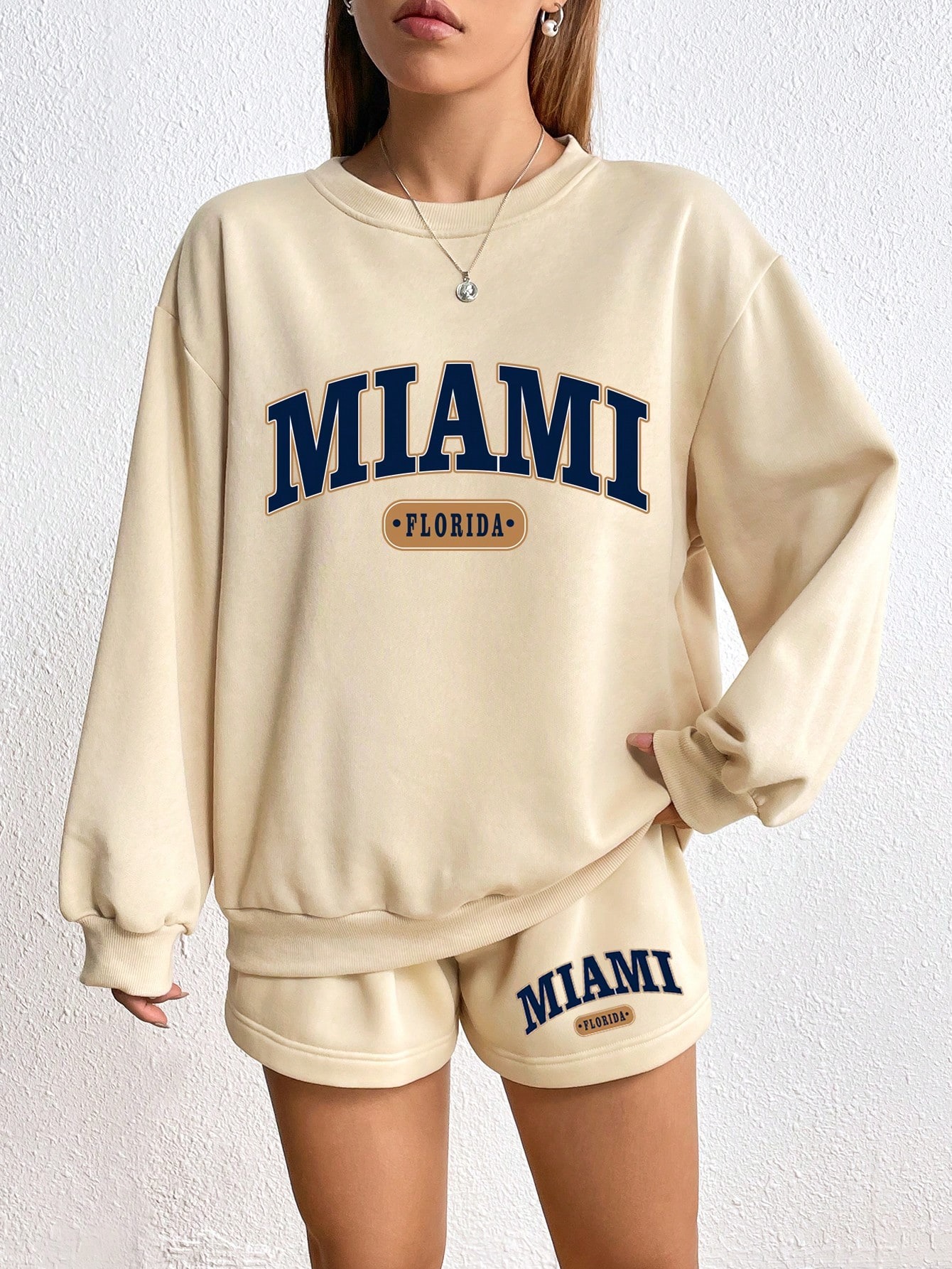 Low MOQ Customizable Letter Print Sweatshirt Short Set - OEM Service Women's Loose Fit Casual Loungewear for USA Market