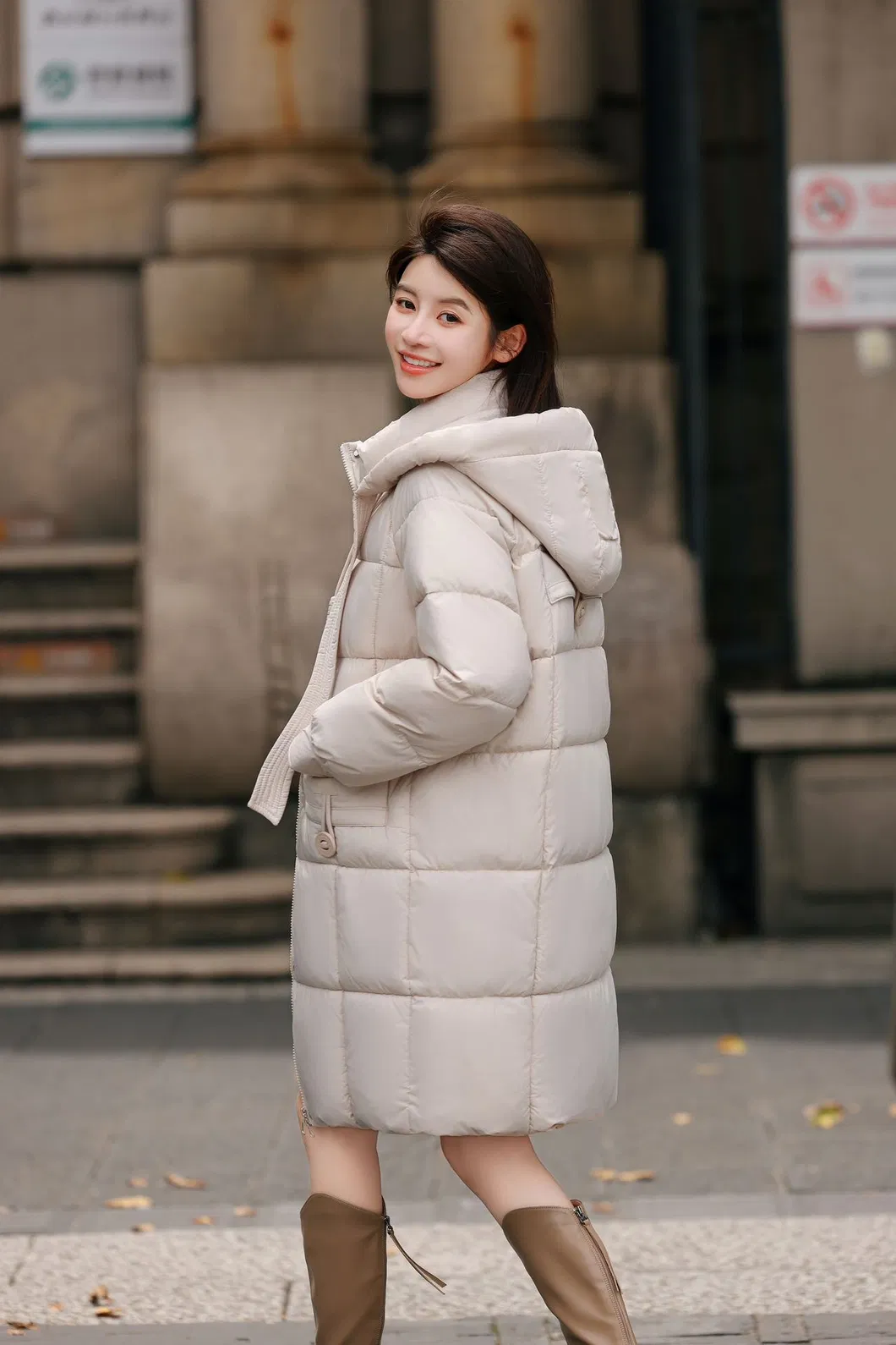 Warm Cotton Fashionable Women Winter Outerwear Jacket