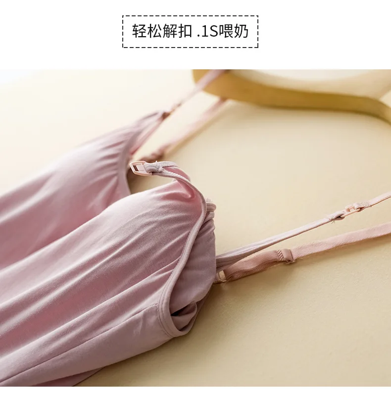 Nursing dress detail