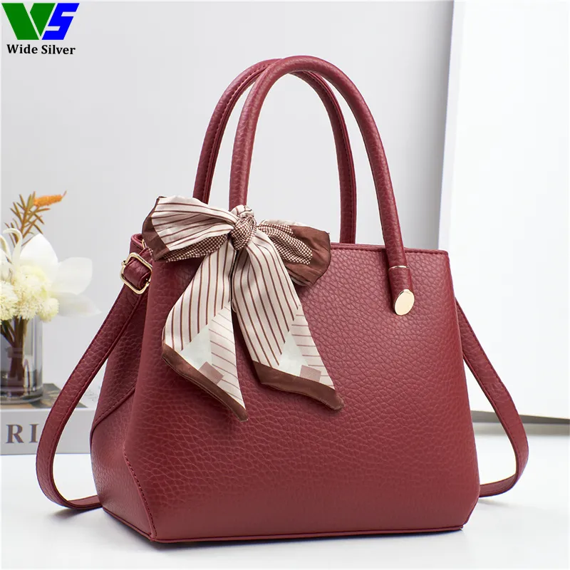 Fashion bag collection view 4